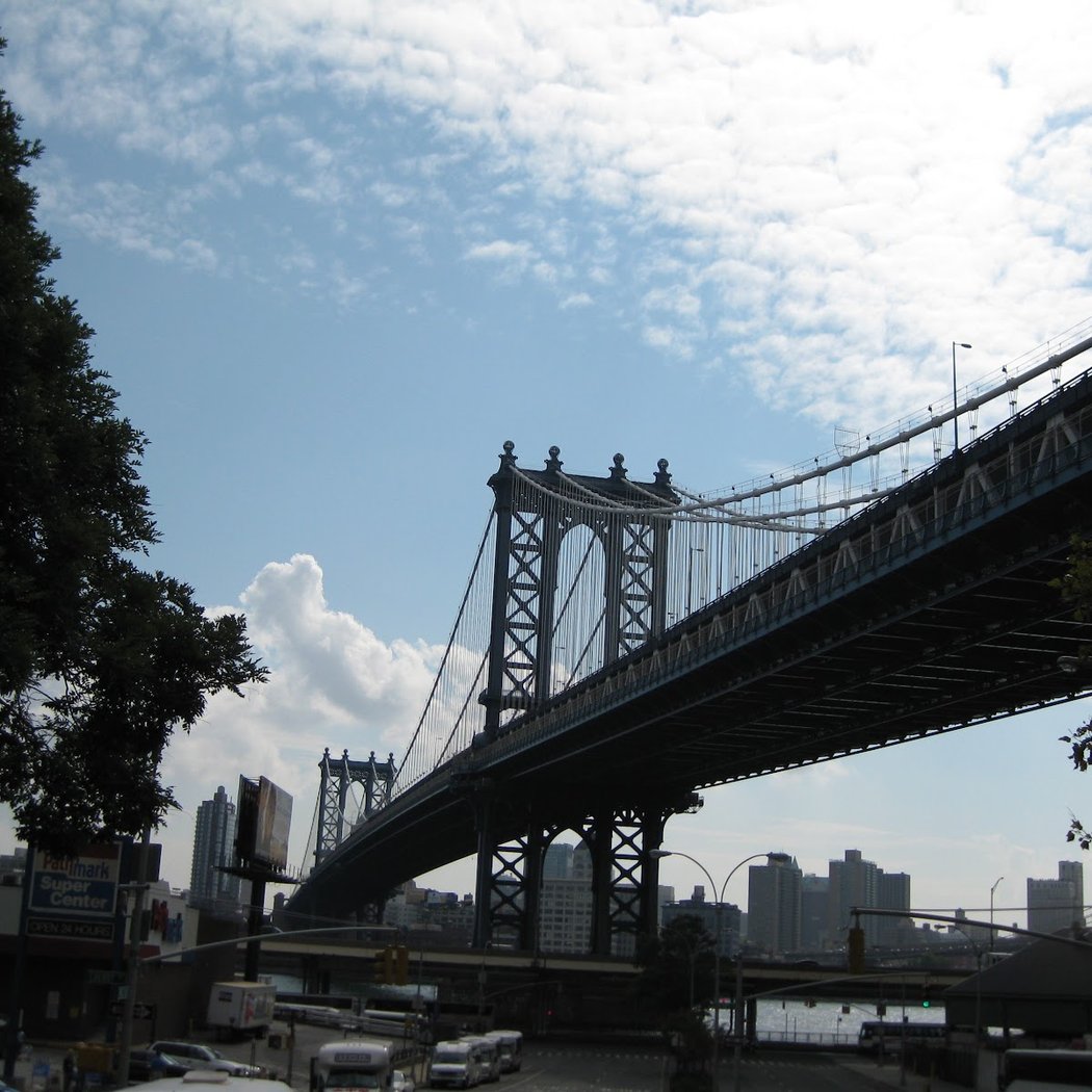 Under the Manhattan Bridge 2