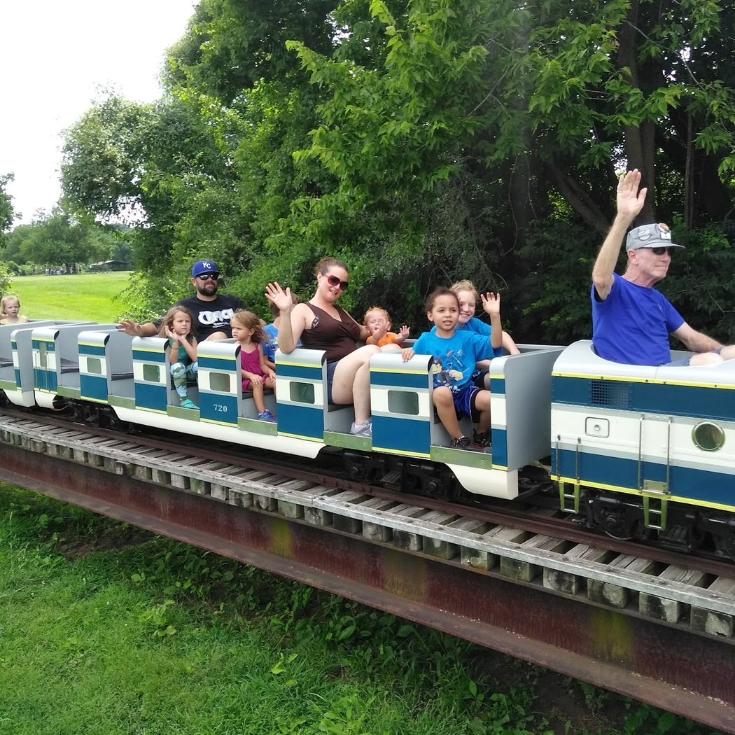 Hey Futbol Fans, Come Take a Train Ride 3