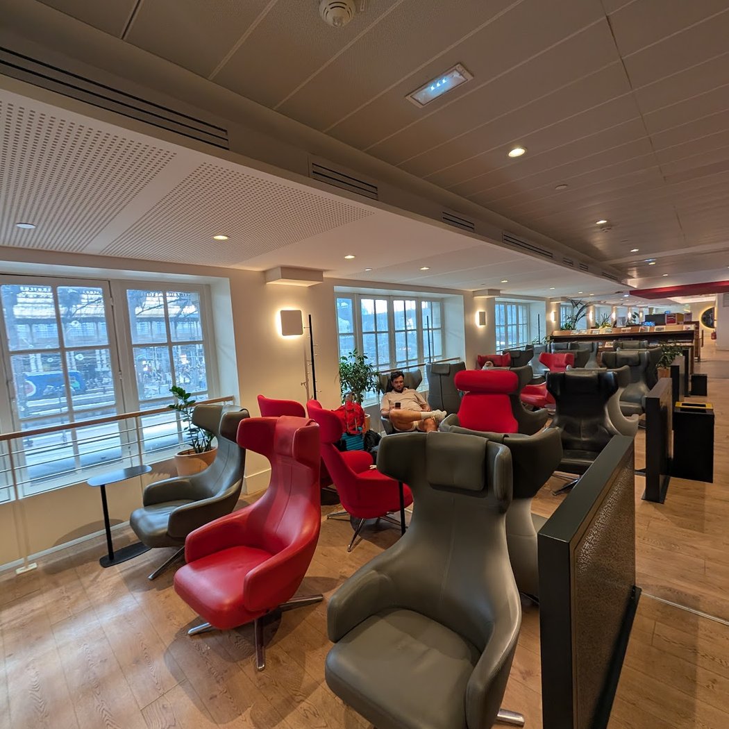 SNCF Grand Voyageur Lounge Paris Gare de Lyon 2
