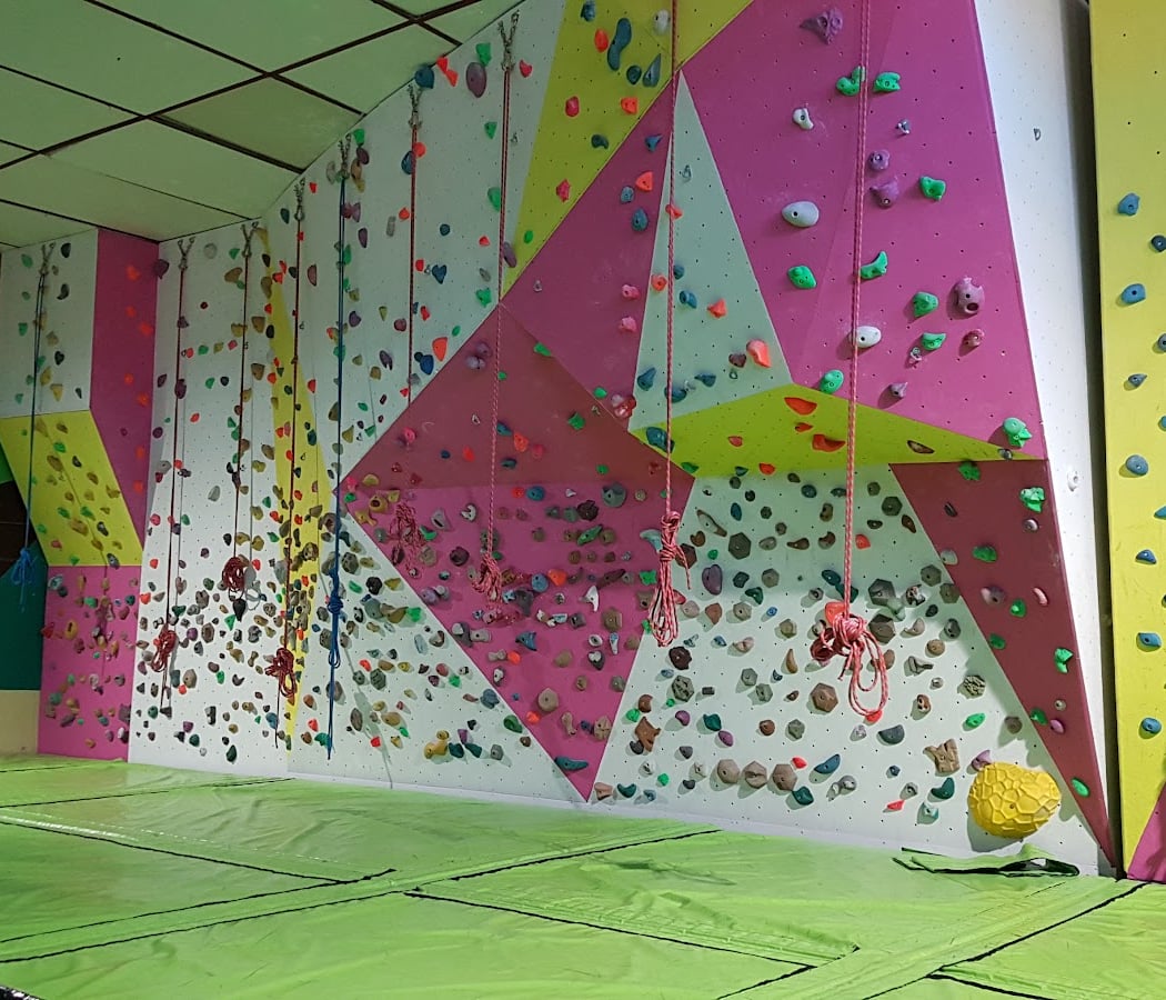Friendly Laïque De Chaponost - Sports And Recreation 1