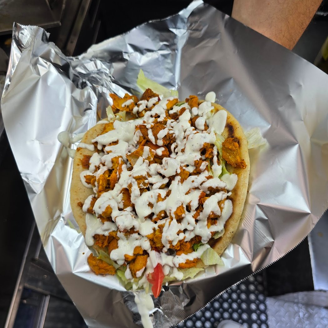 Brother's Kitchen Halal Food 3