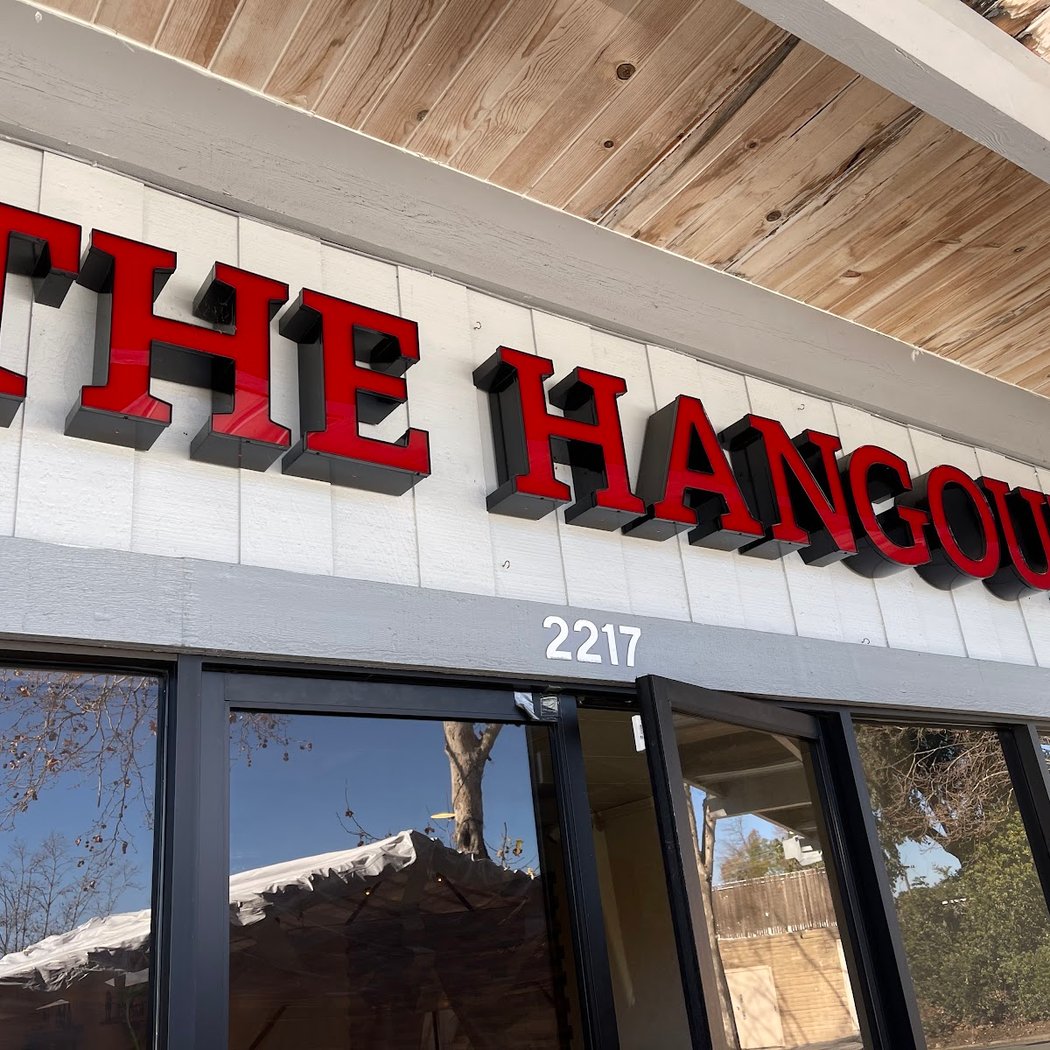 The Hangout 3