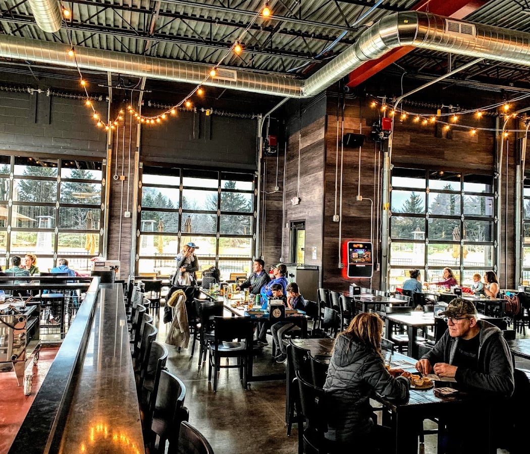 3rd Act Craft Brewery 4