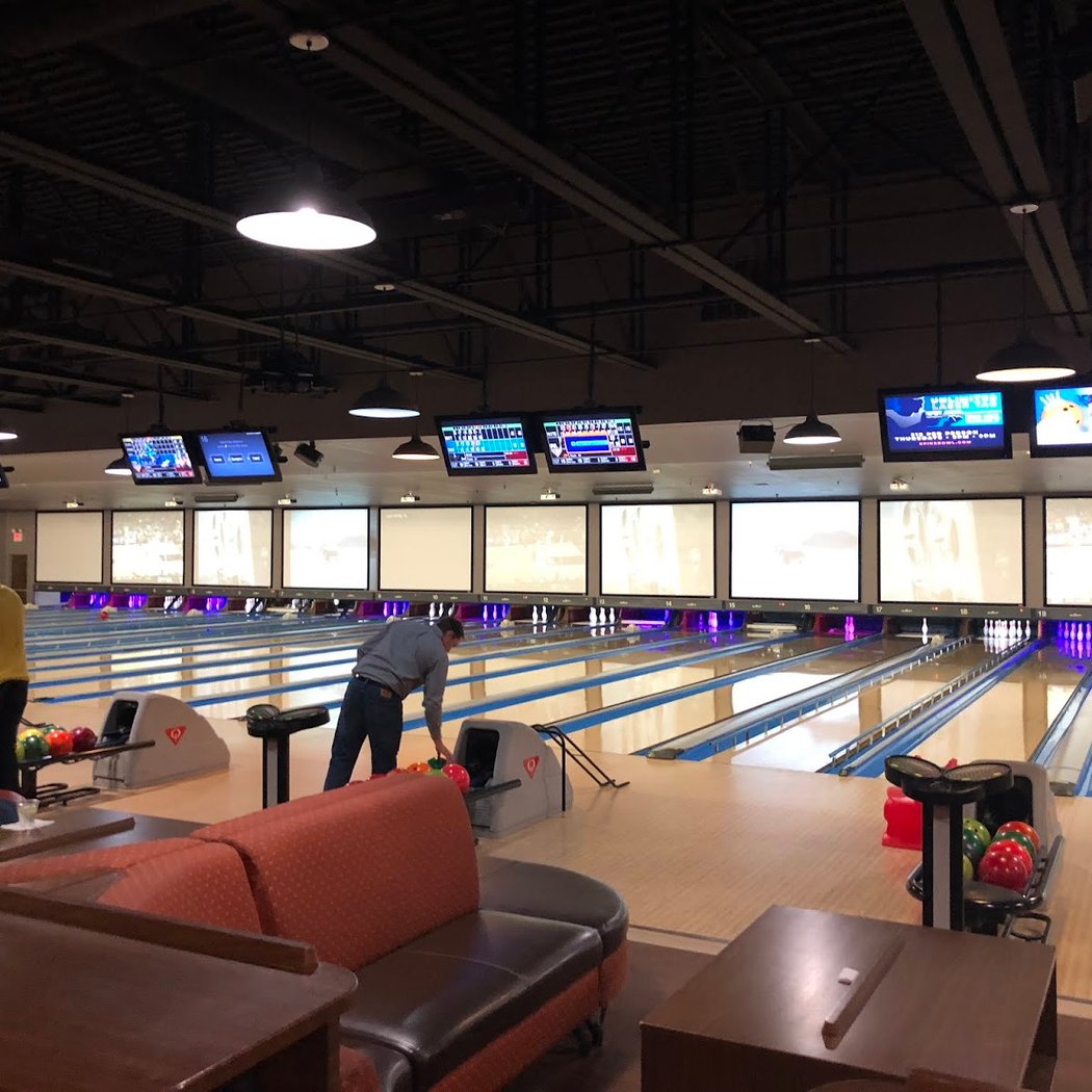 Spins Bowl Poughkeepsie 4