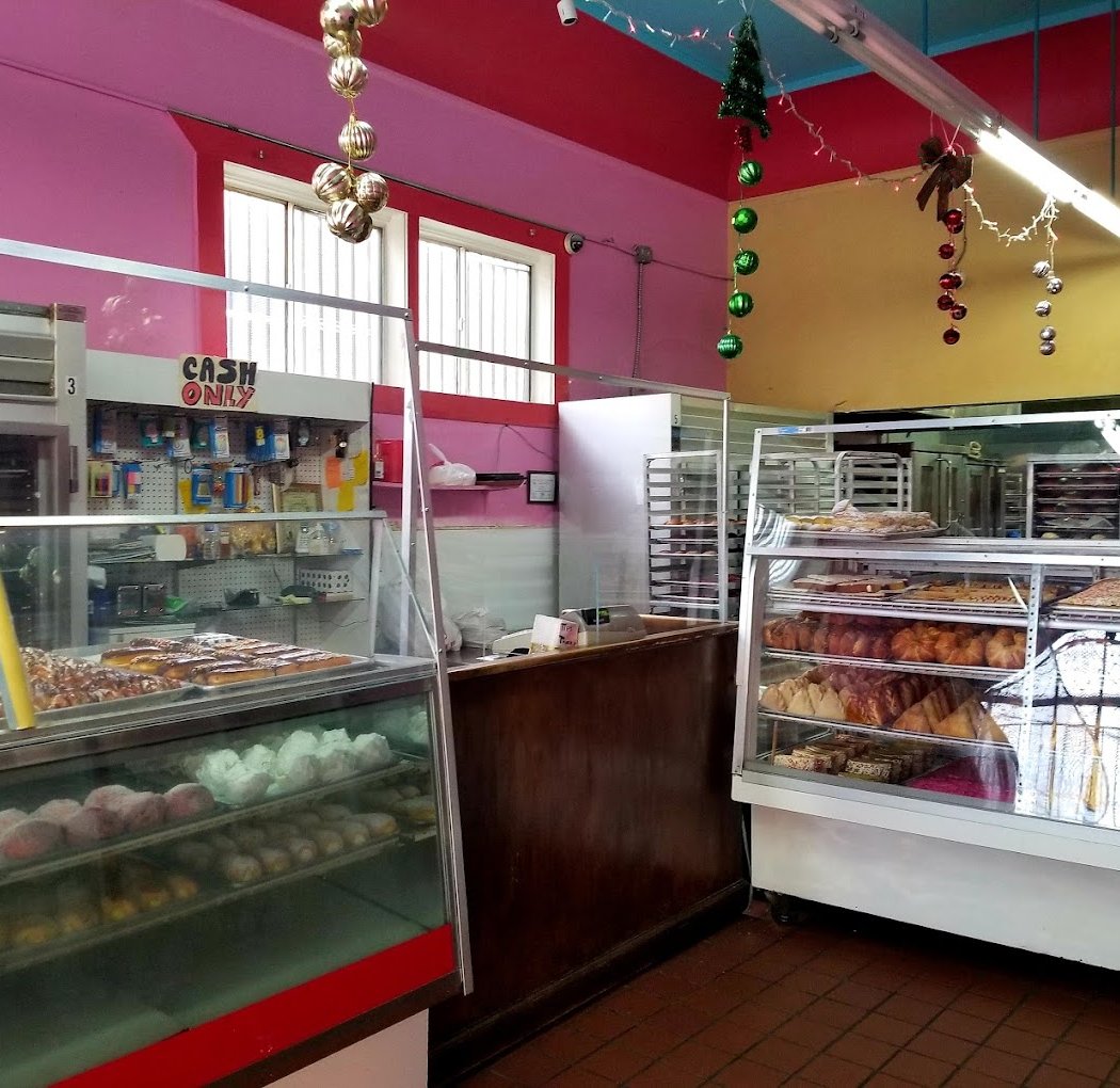 Pasteleria La Favorita 2
