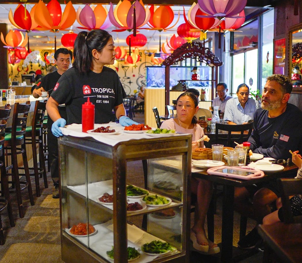Tropical Chinese Restaurant 2