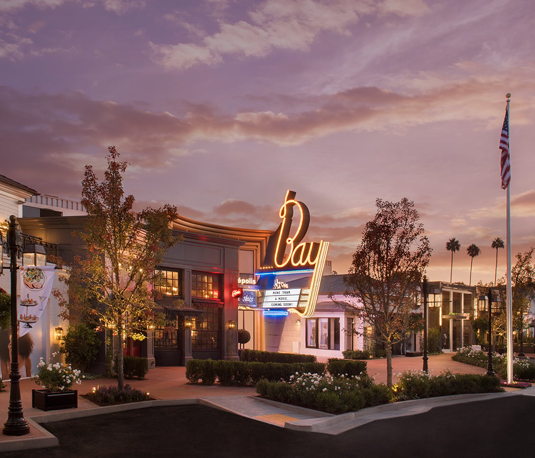Palisades Village 2