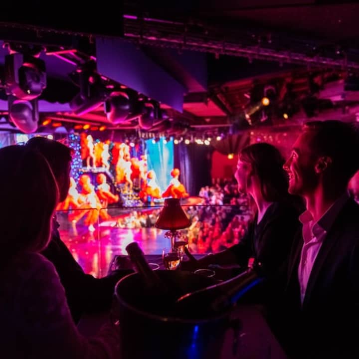 Croisière sur la Seine + spectacle du Moulin Rouge 1
