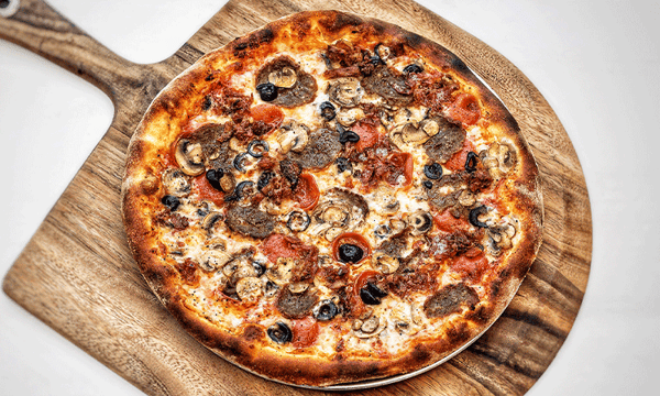 Amici's East Coast Pizzeria 3