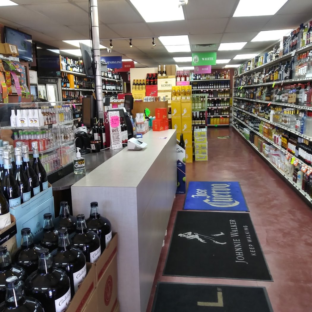 Station Wine And Liquor 3