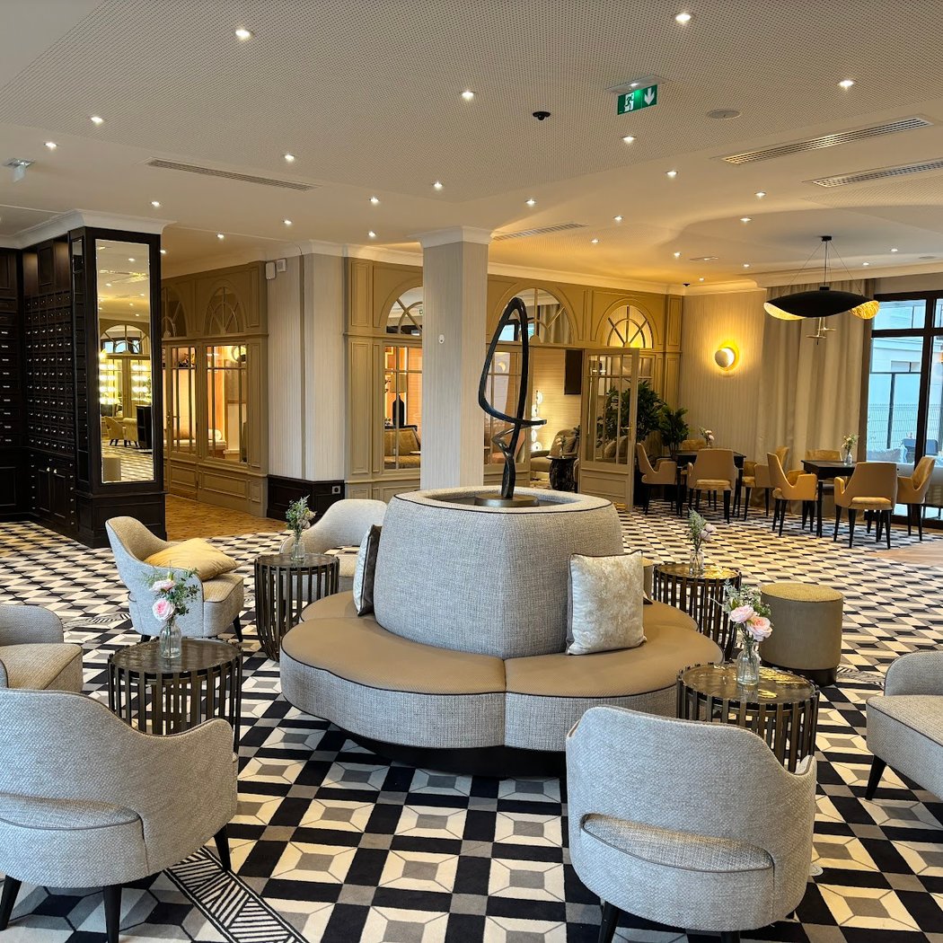 Villa Beausoleil Le Plessis Trévise Résidence Services Seniors 1