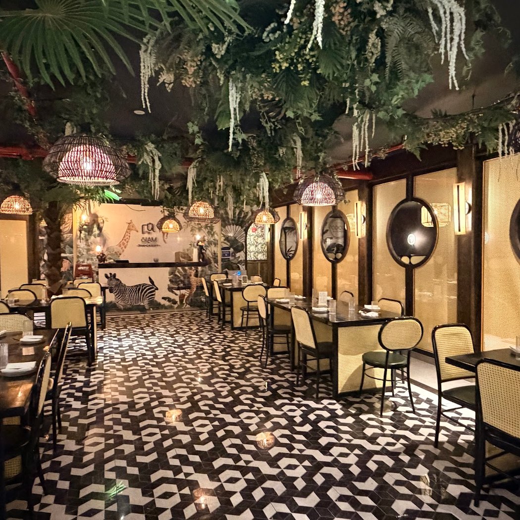 Siam Thai eatery 3