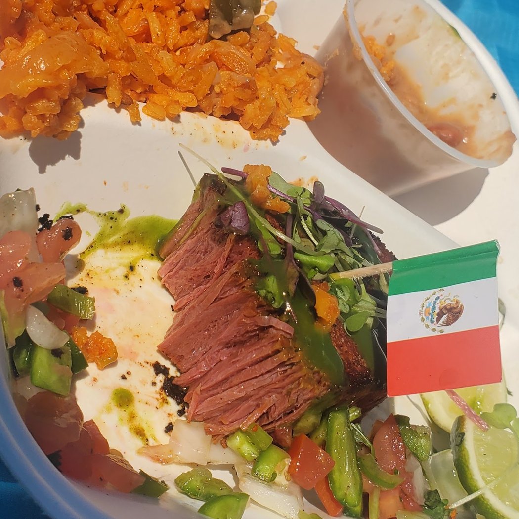Pinche Vegana mexican food truck 2