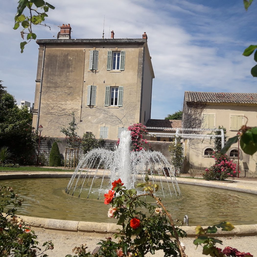 Salon-de-Provence 3