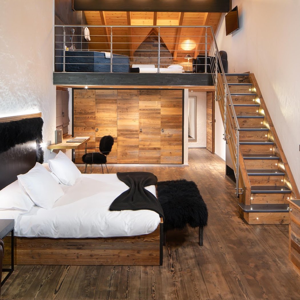 Hostellerie du Pas de l'Ours, Relais & Châteaux 3