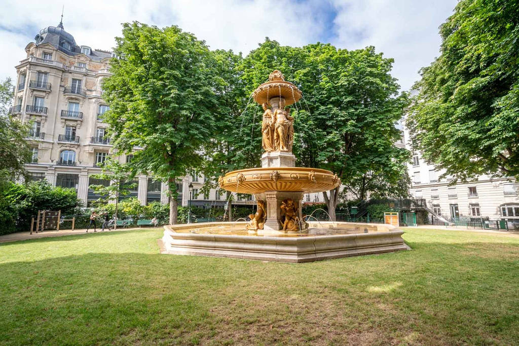 Square Louvois 1
