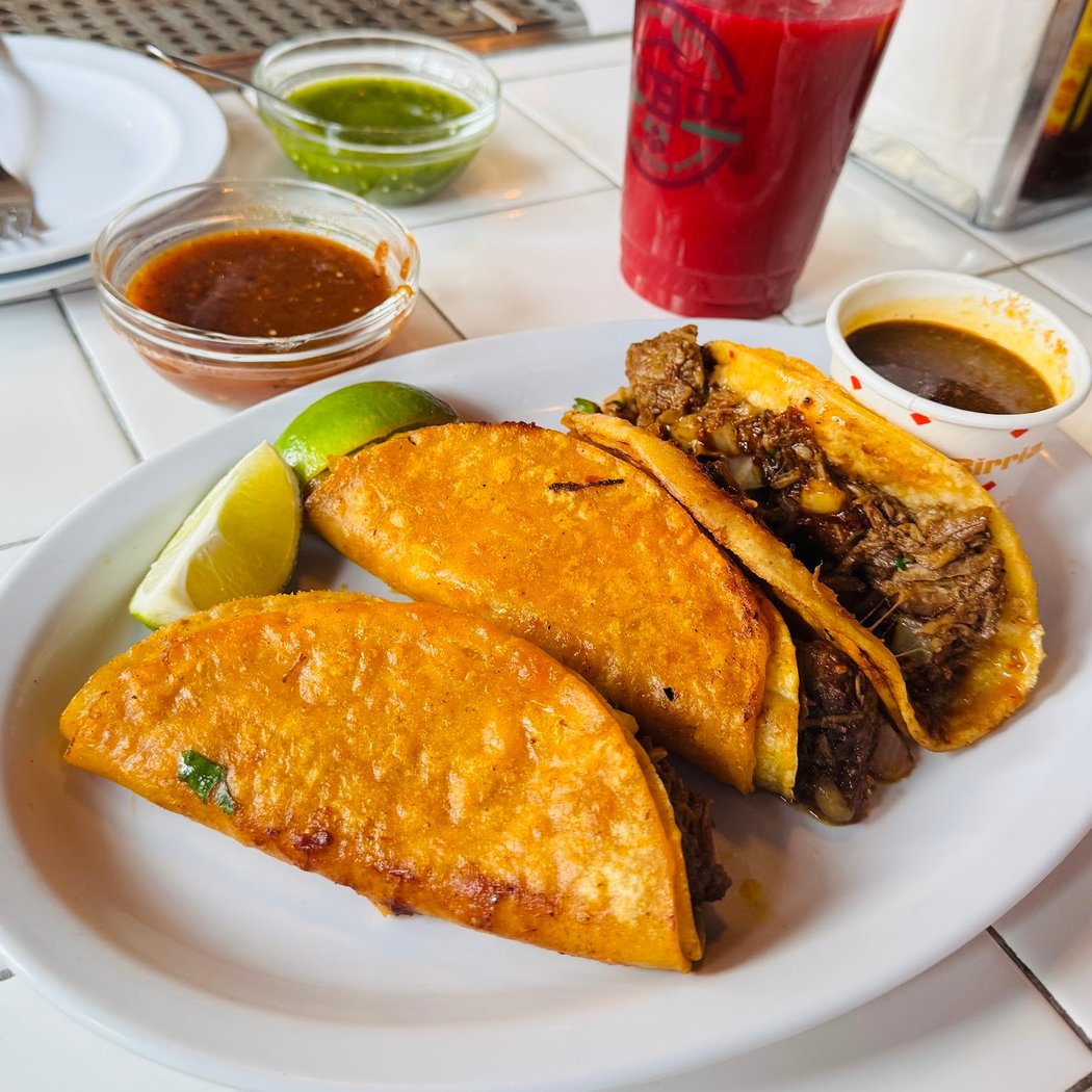 Tacombi 3