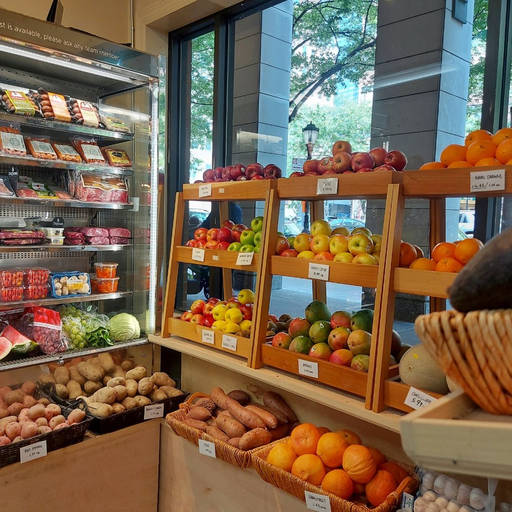Riverside Market 1