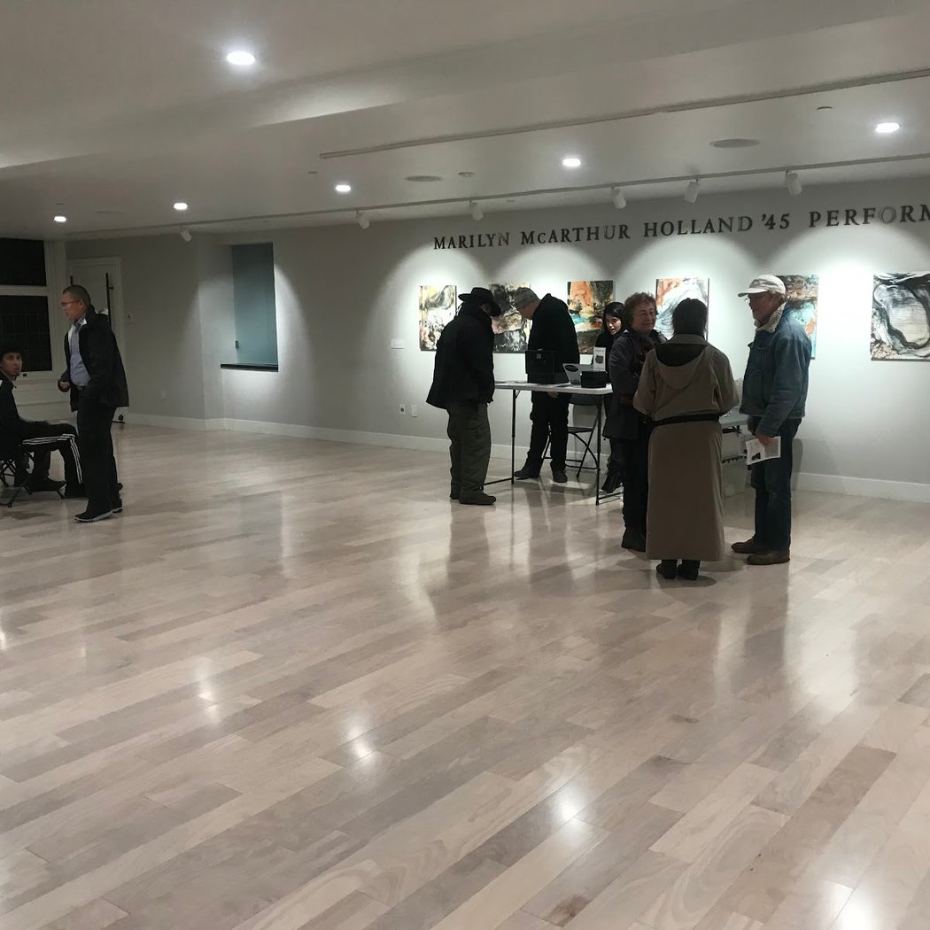 Lisser Hall 3