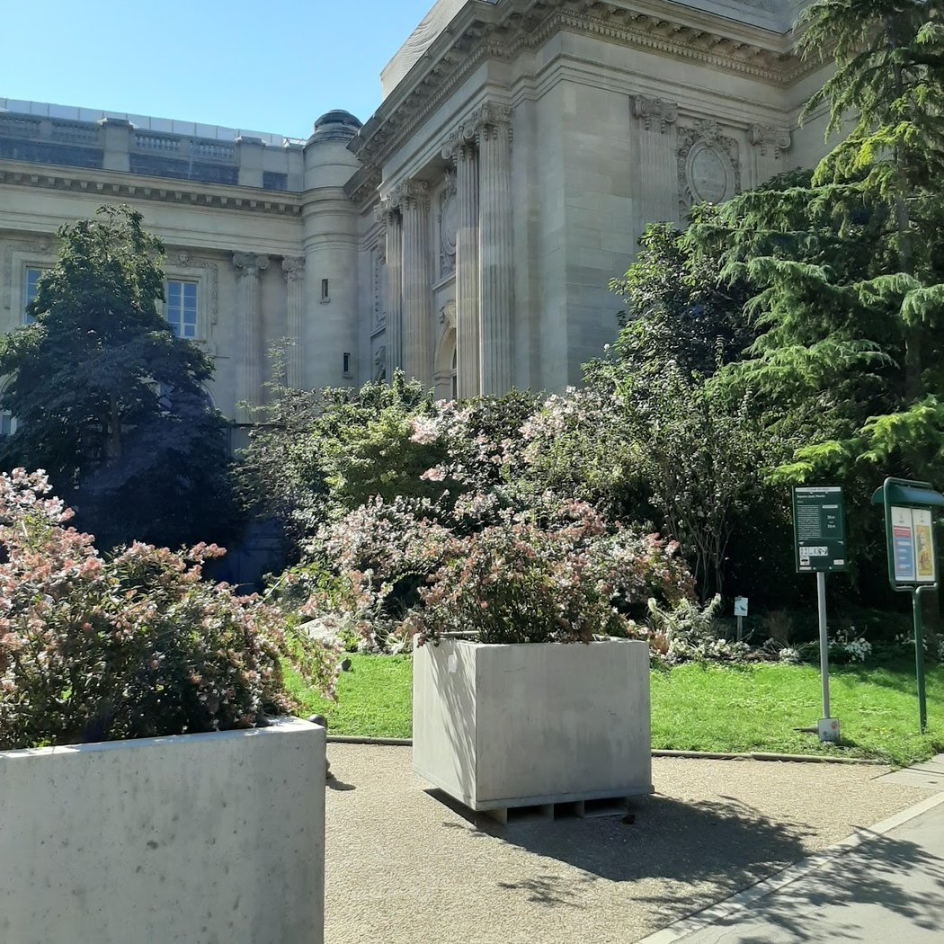 Square Jean Perrin 4
