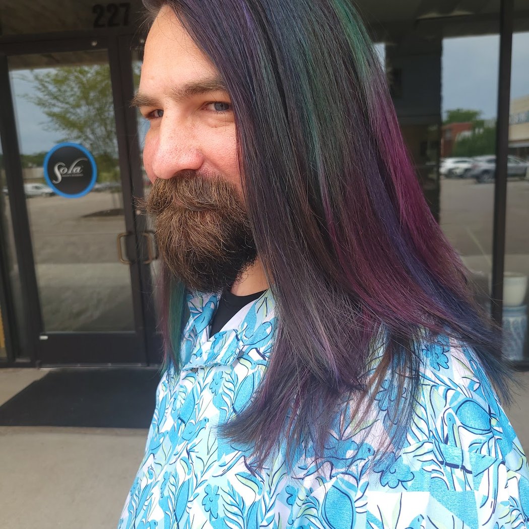Prism Salon 3
