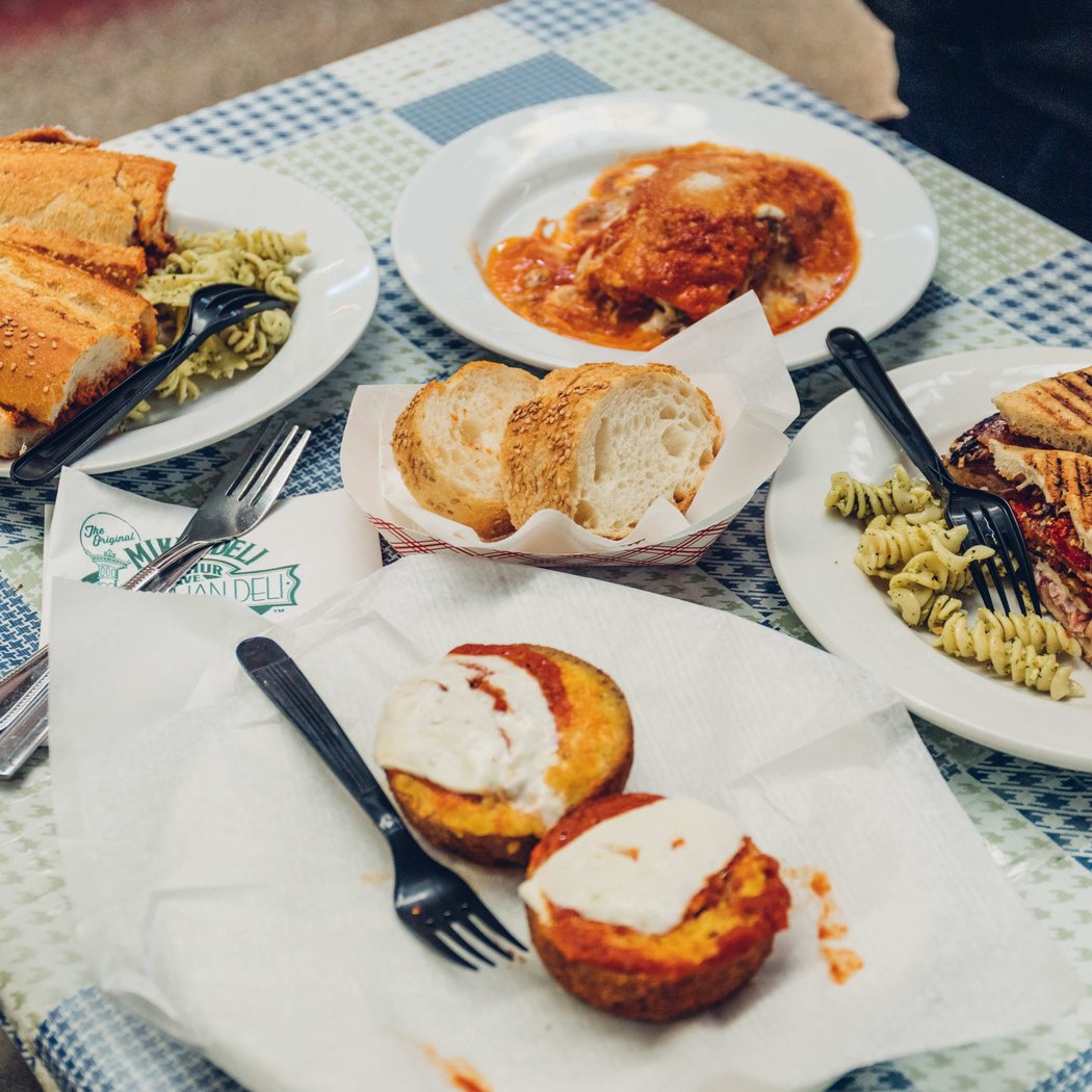 Mikes Deli 2