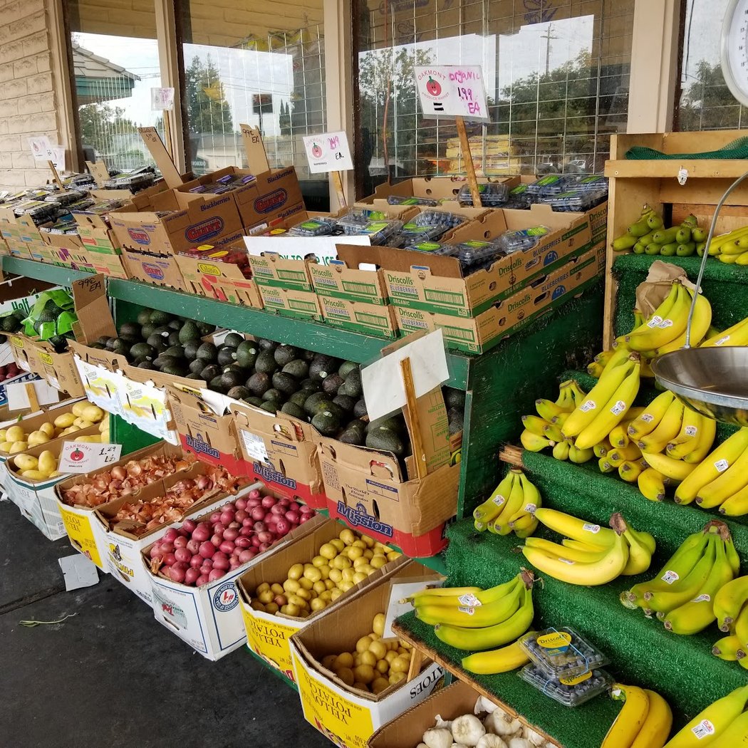 Oakmont Market 3