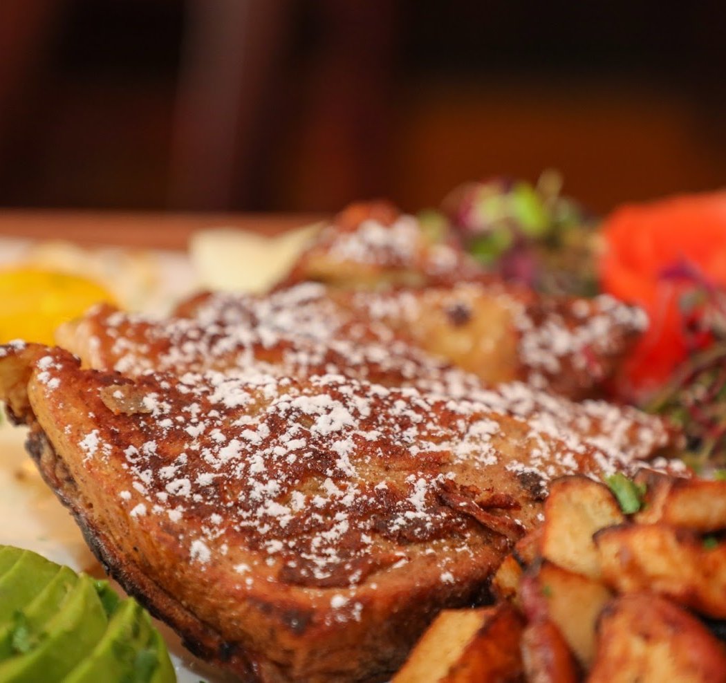 Pete's Saloon & Restaurant 2