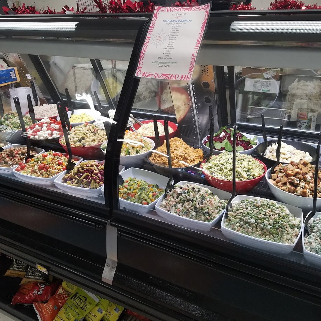 Zanotto's Family Market 3