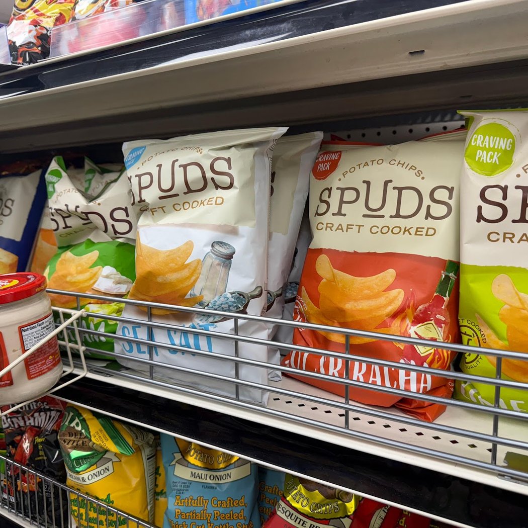 Oakland Grab & Go Market 3