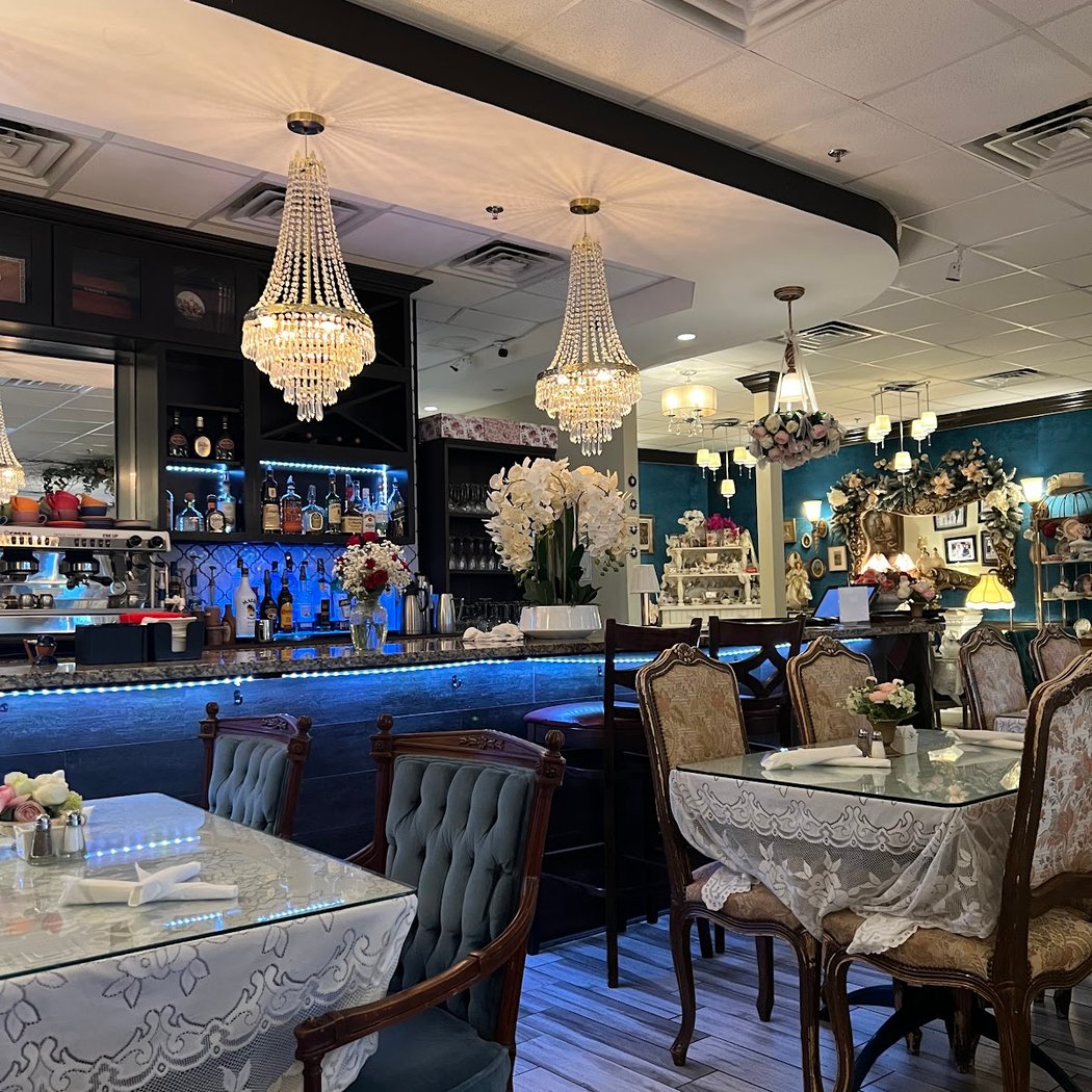 Vienna Cafe & Bistro 2