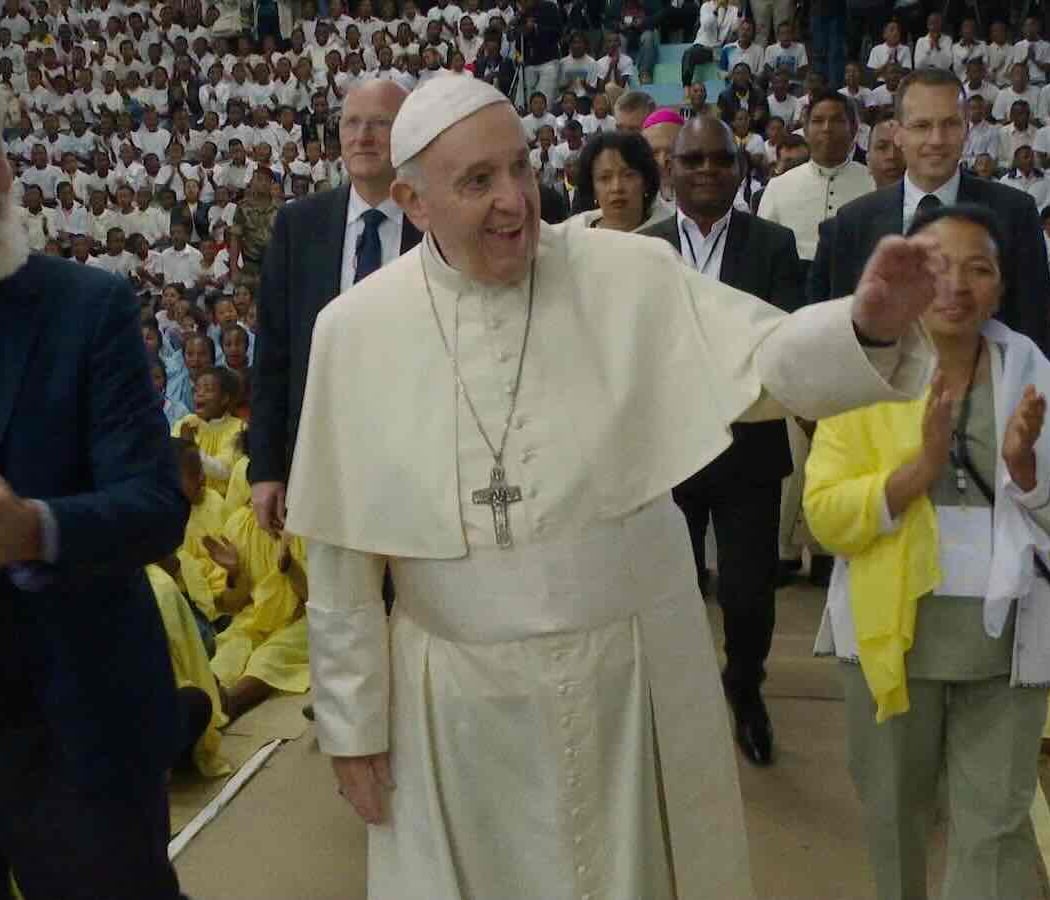 In Viaggio: The Travels of Pope Francis 1