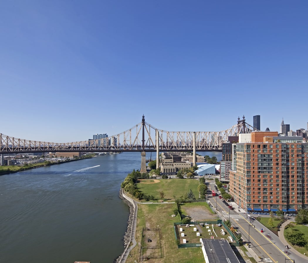 Riverwalk Point Luxury Apartments 2