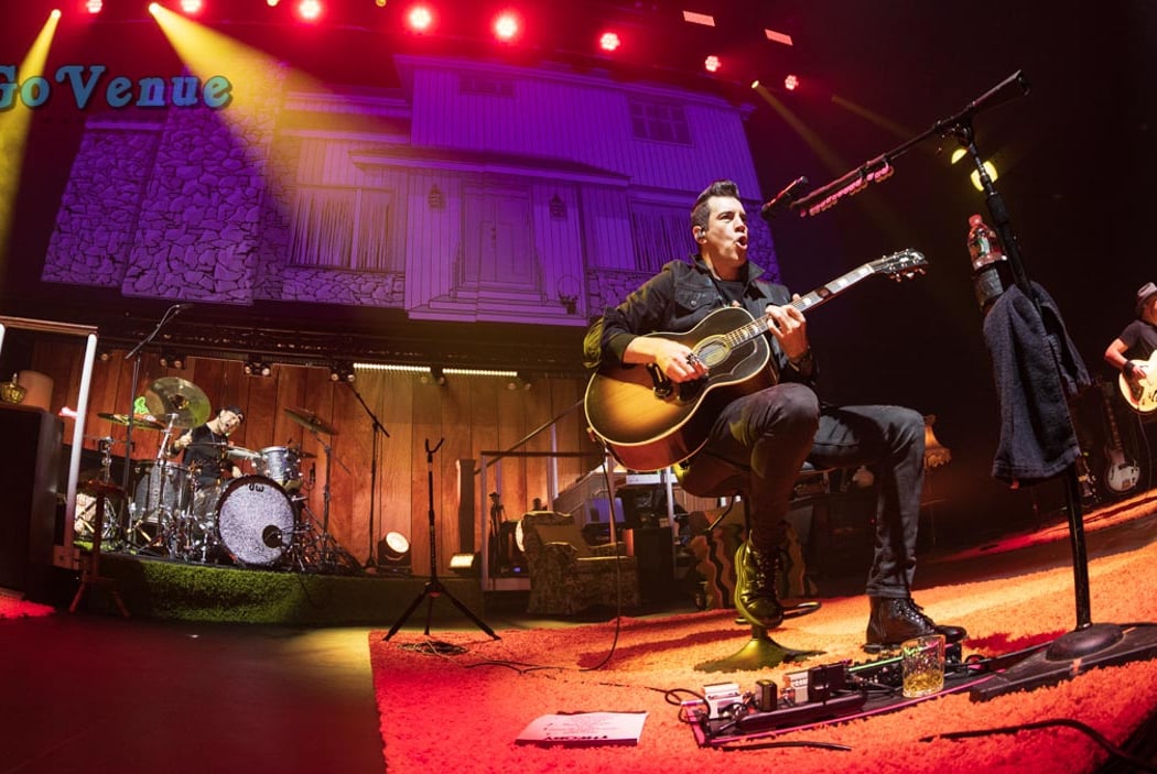 Theory of a Deadman 2