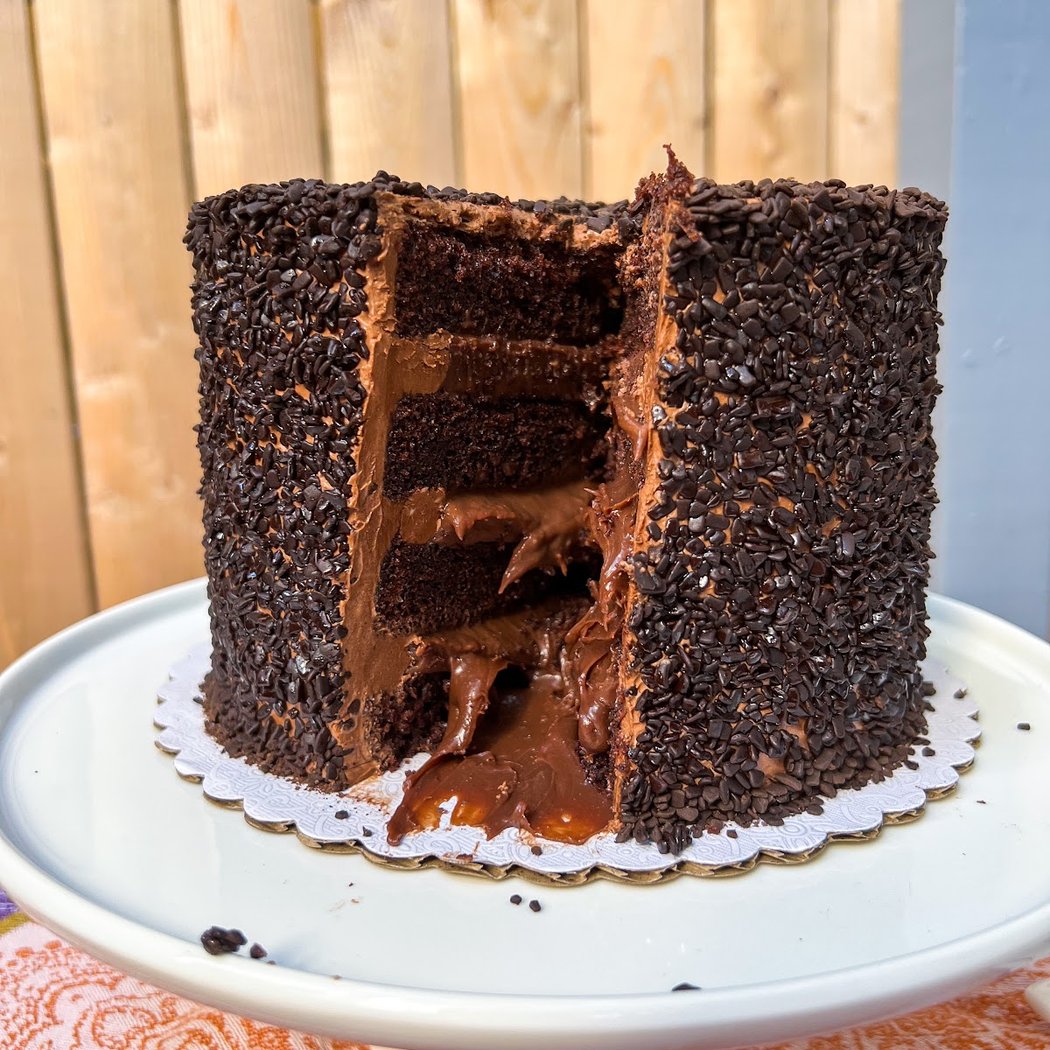 Padoca Bakery + Cakes 1