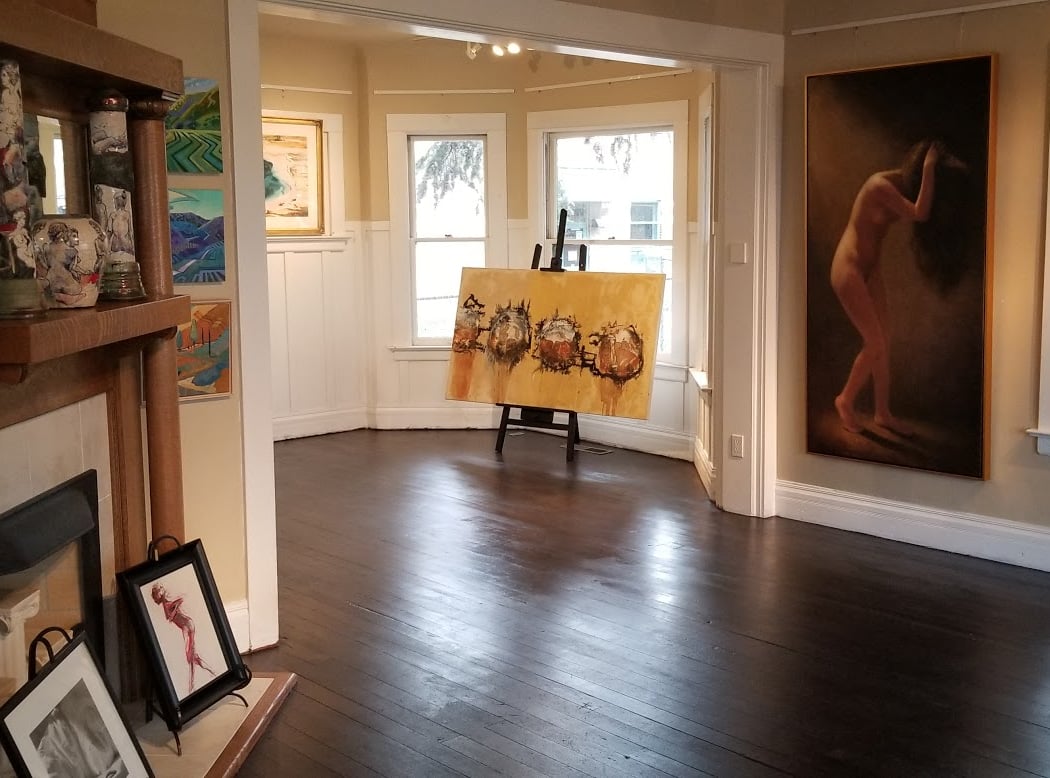 Lynn House Gallery 3