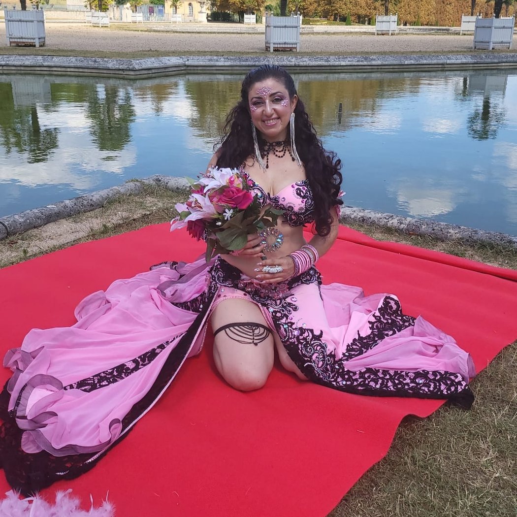 Elissia Meziana – Danse Orientale & Pilates 2