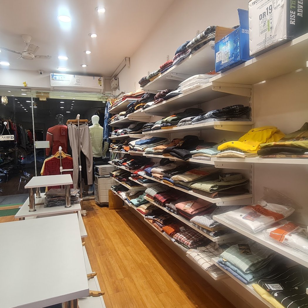 Sri Vintage Clothing 3