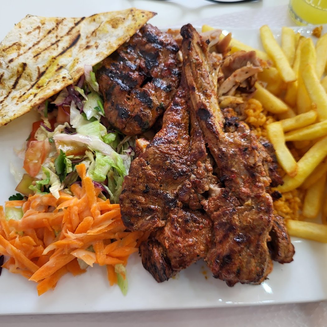GRILL ANTALYA nanterre...Kebab artisanal...sandwichs..grillades 1