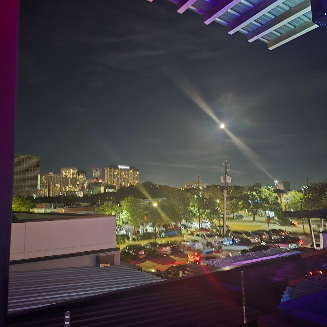 ROOFTOP LIVE MUSIC NIGHT 3