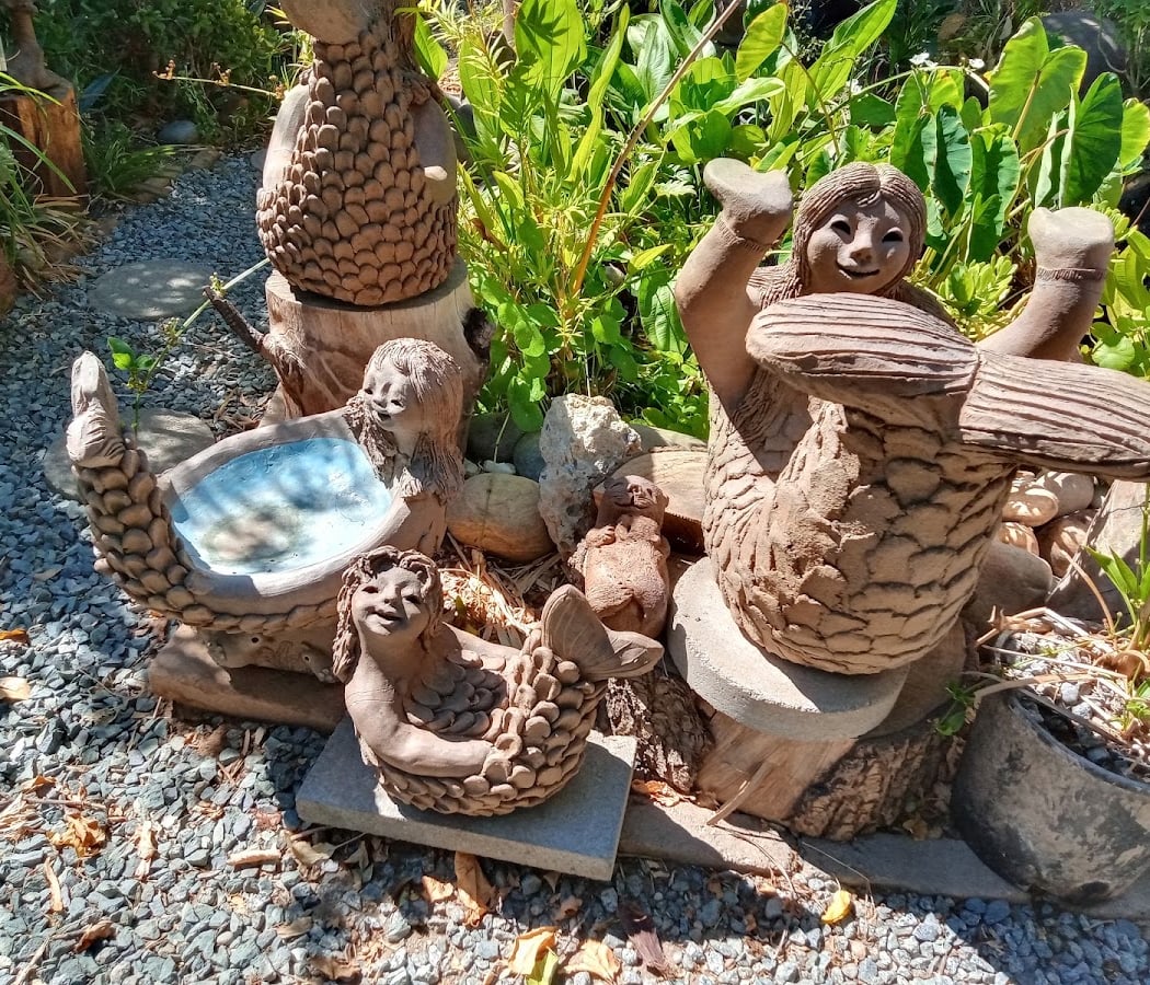 Margaret Hudson's Earth Arts Studio & Gallery 3