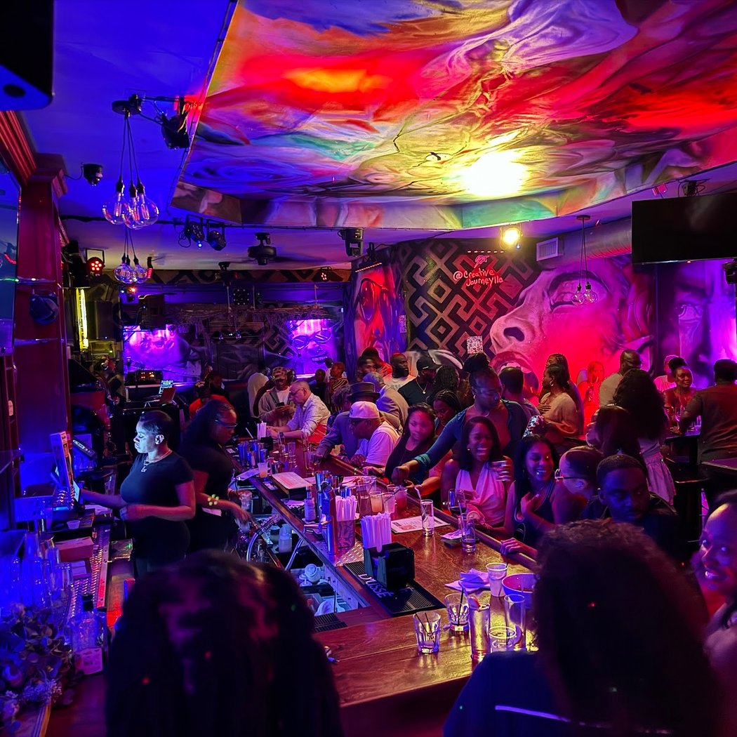 LIVE @ 333 LOUNGE