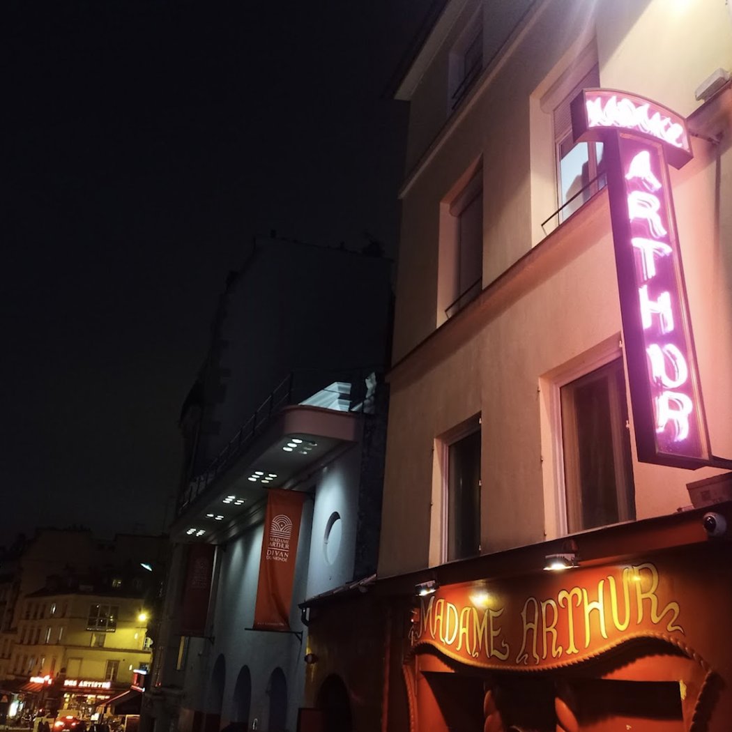 Madame Arthur Cabaret 3