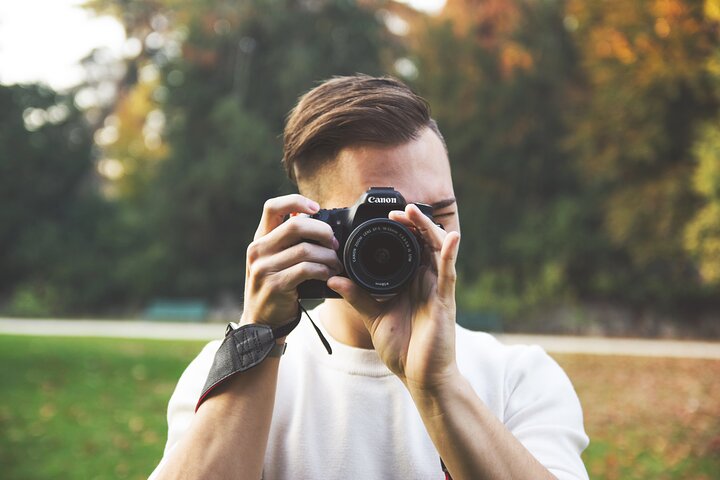 Private tour of Photography at best locations in Milan with a local