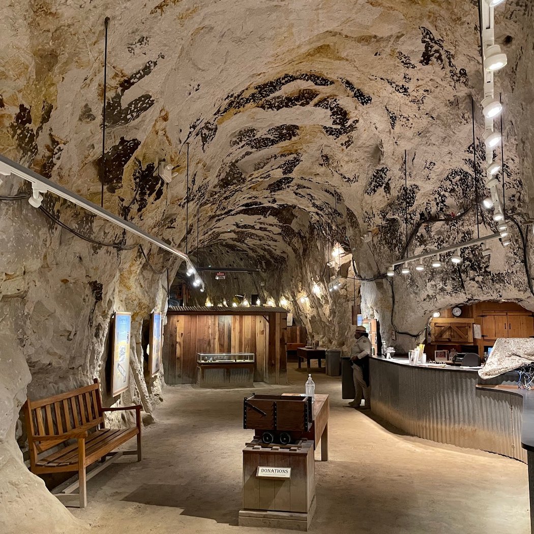 Greathouse Visitor Center 1