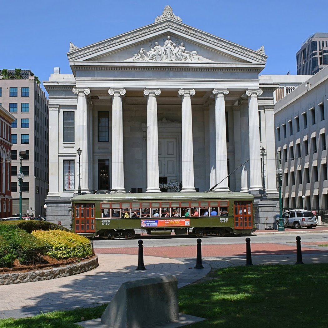 Gallier Hall 1