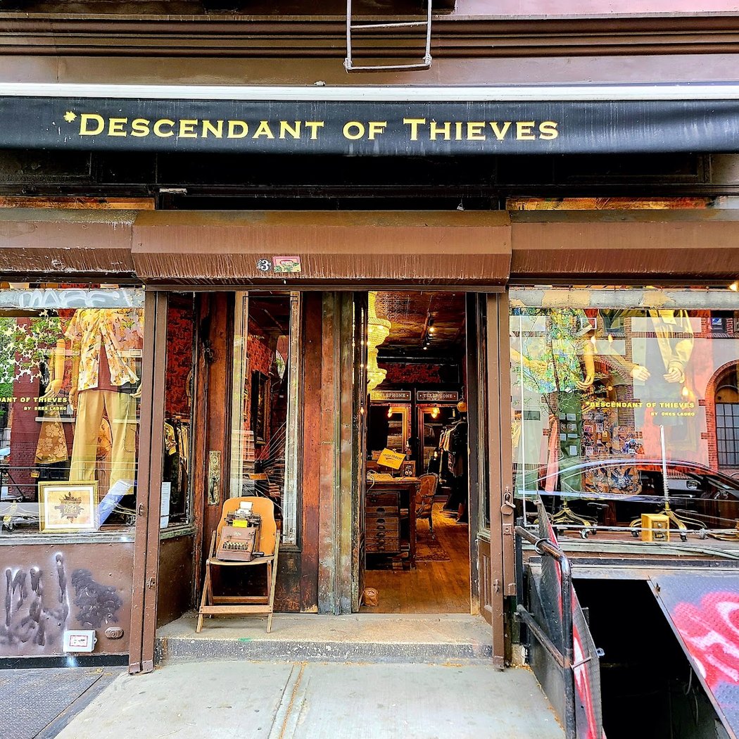 Descendant of Thieves 2