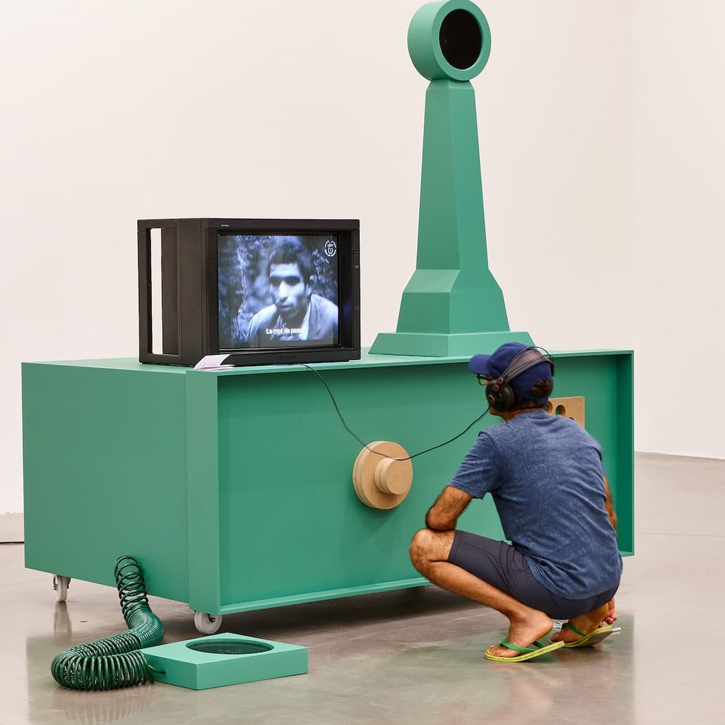 Ângela Ferreira - Here I Stand