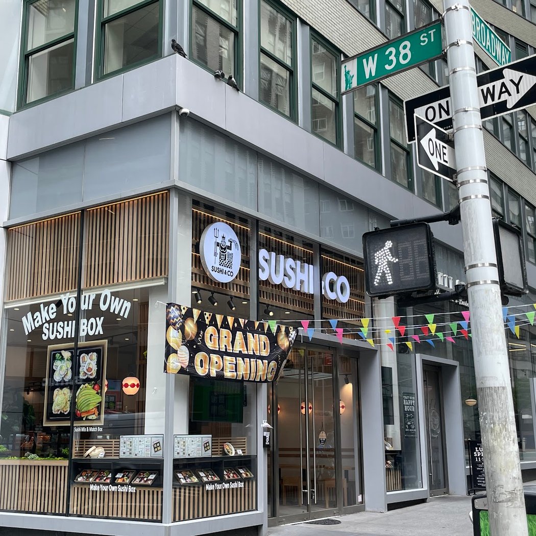 Sushi & Co-Broadway 2