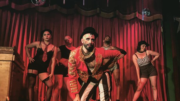 CLUTCH the PEARLS: Drag Show w/ host Mira 1